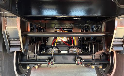 Underside suspension detail