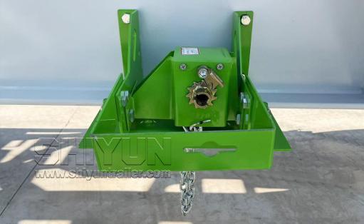 Green landing gear component detail