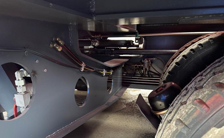 Box-section main frame underside detail