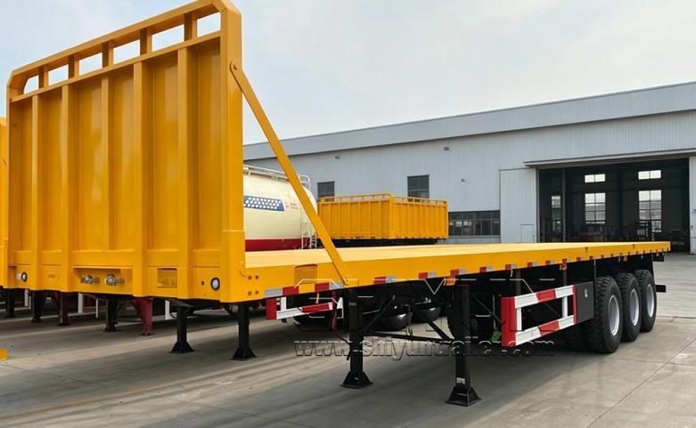 Flatbed trailer with front head board yellow