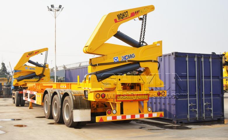 XCMG MQH37 side lifter crane lifting container rear view